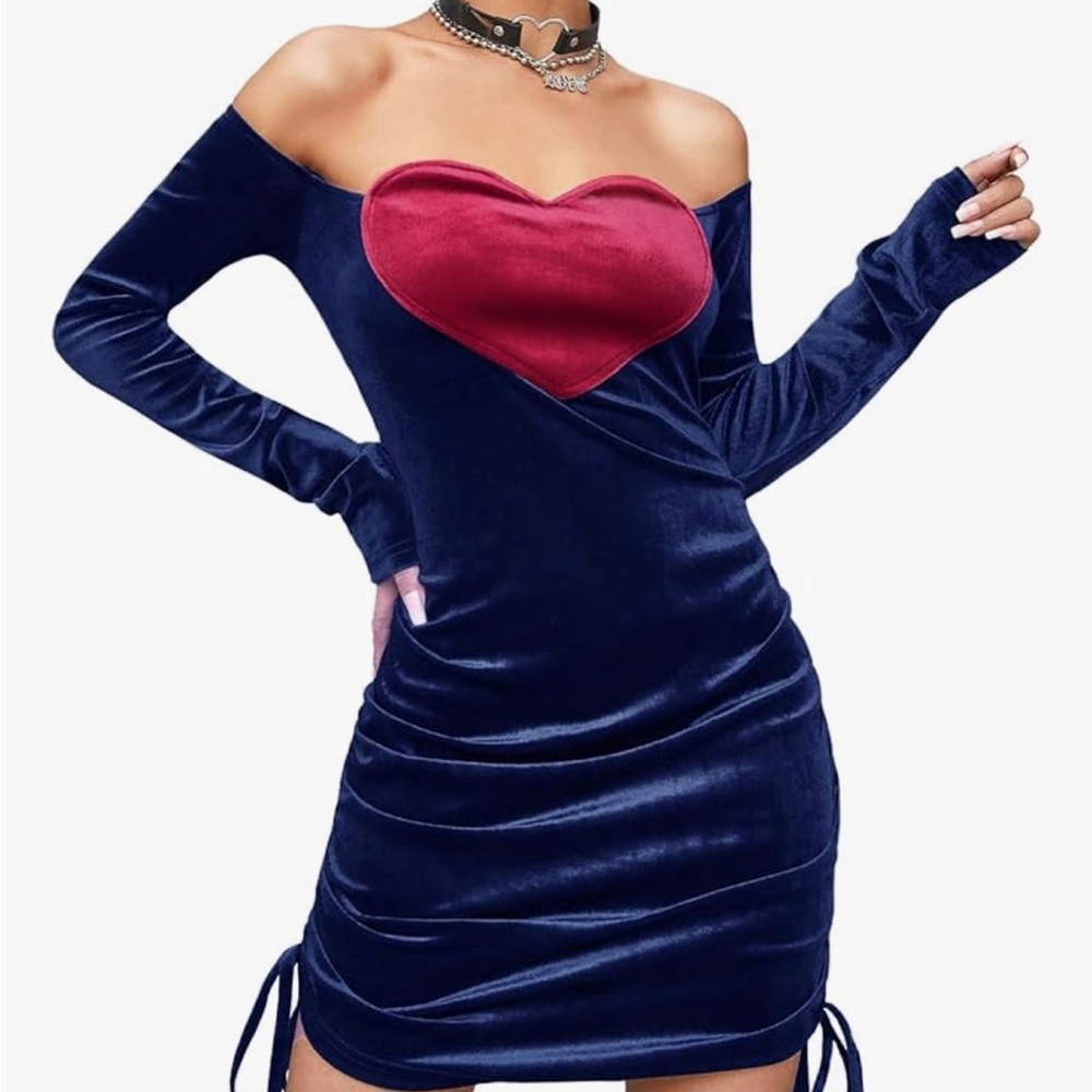 CYCLAMEN Gothic Women's Heart Velvet Ruched Dress